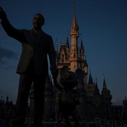 Parque da Disney encerra ativismo de linguagem neutra