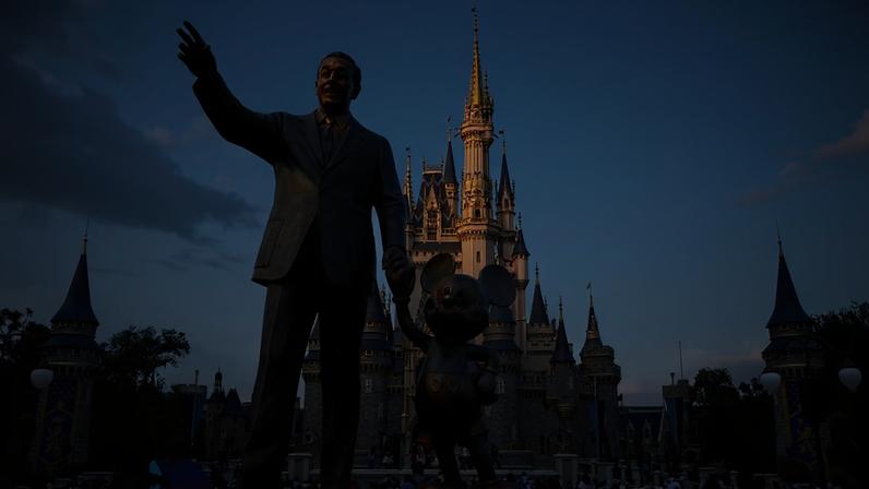 Parque da Disney abandona ativismo da linguagem neutra