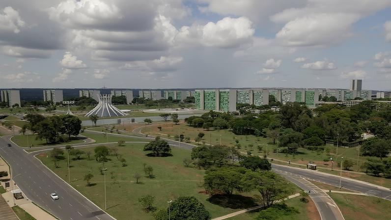 Brasília (DF), 03/11/2023, Esplanada dos Ministérios. Foto: Rafa Neddermeyer/Agência Brasil