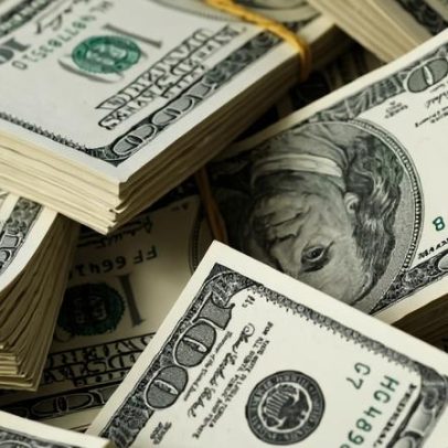 Dólar fecha acima de R$ 5: fatores por trás da virada