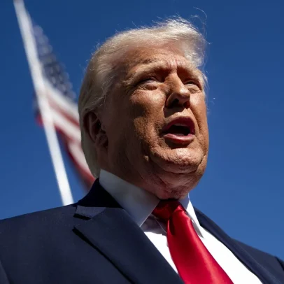 Trump volta a citar o Papa e diz que precisa entender a ameaça do Irã