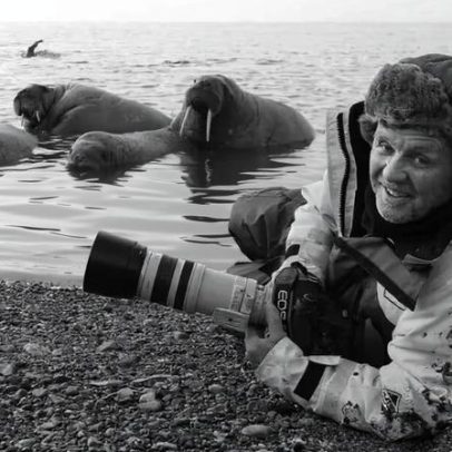 Doug Allan, cinegrafista de vida selvagem que filmou animais em áreas extremas