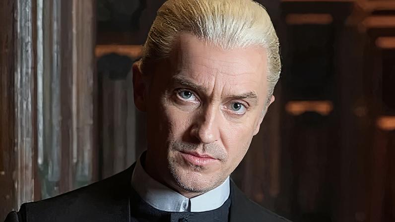 Ator interpretou Draco Malfoy na franquia "Harry Potter" e também na peça de teatro da história