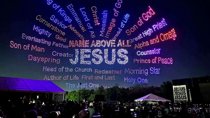 Igrejas testam drones e coelhinhos para divulgação da Páscoa