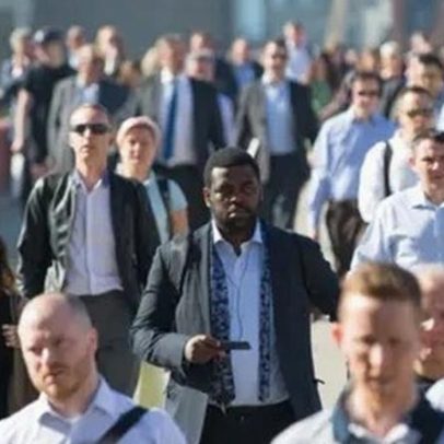 IA coloca um quinto dos empregos em Londres em risco, aponta relatório