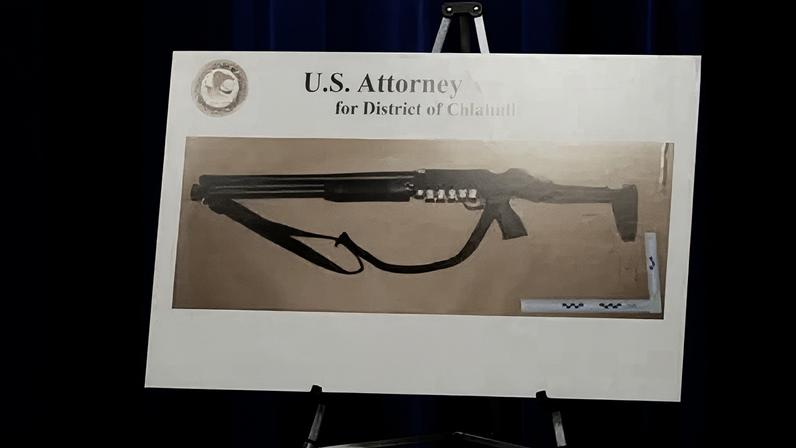 Suspeito é acusado de tentativa de assassinato de Trump em jantar em Washington