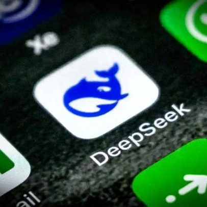 DeepSeek lança IA de baixo custo e intensifica disputa com EUA