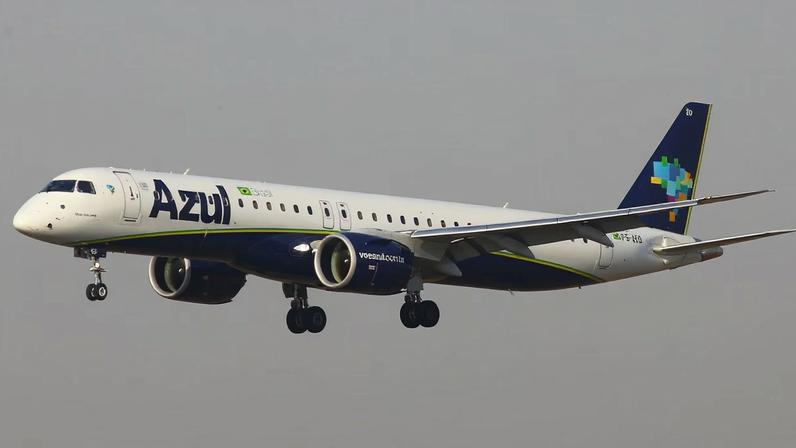 Avião Embraer E-Jet E2 da Azul Linhas Aéreas