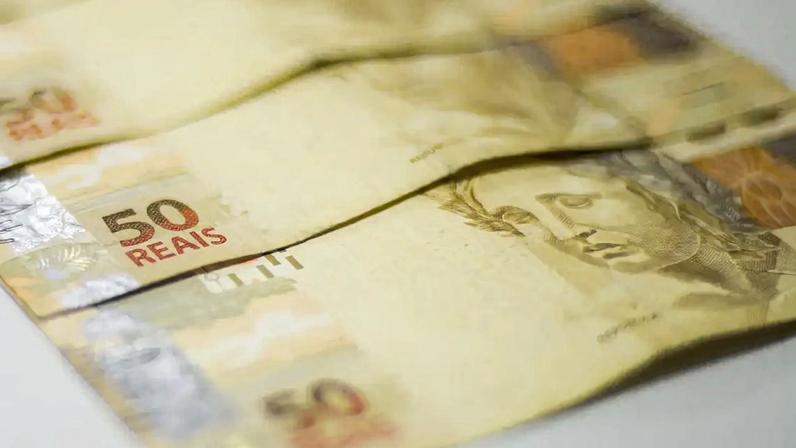 13º salário antecipado do INSS é pago em duas parcelas