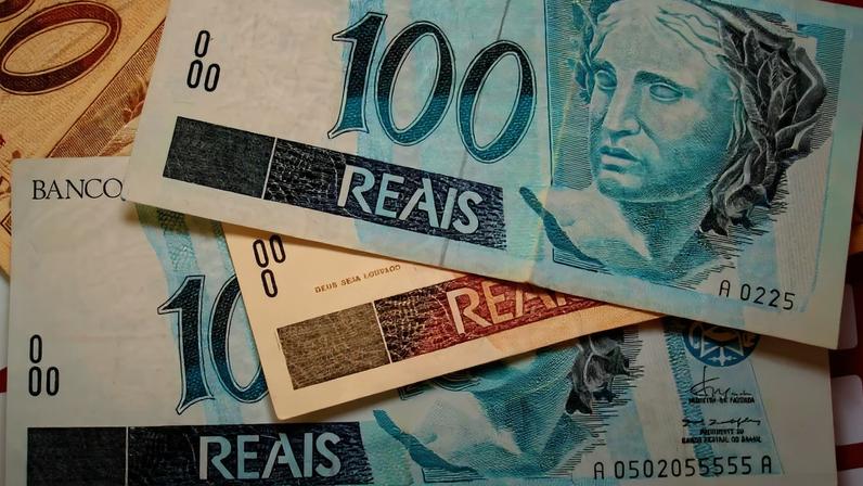 No avião, havia R$ 15 milhões em espécie
