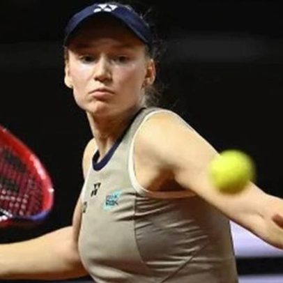Rybakina conquista bicampeonato no WTA de Stuttgart