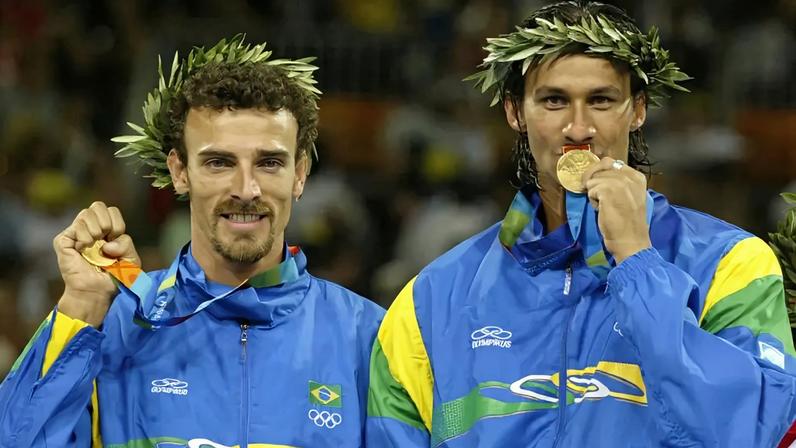 Emanuel Rego e Ricardo Santos foram Ouro em Atenas 2004 (Foto: Divulgação/COB)