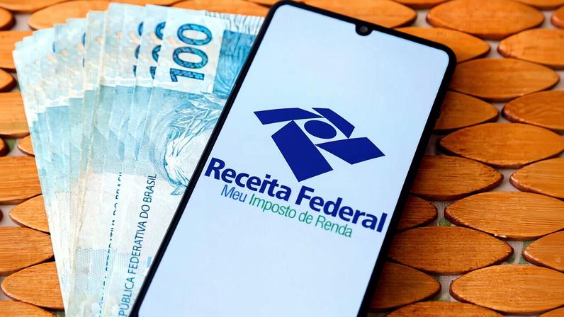 Receita Federal orienta contribuintes a regularizarem seus dados bancários para receber a restituição