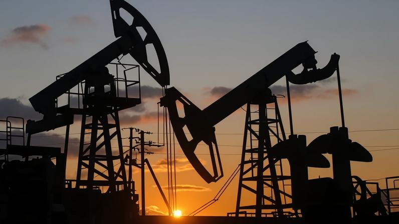 Exploração de petróleo em Almetyevsk, na Rússia, em 4 de junho de 2023