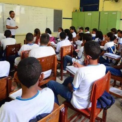 Escola e prevenção da automutilação em adolescentes