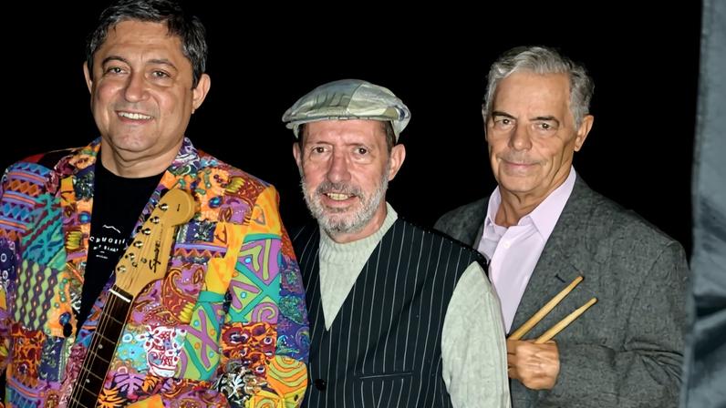 Banda Gola Rolê toca o melhor do brega