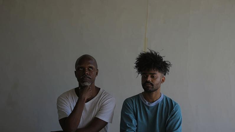 Os bailarinos Davi Pontes e Wallace Ferreira