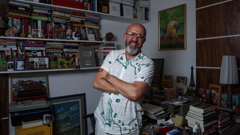 Carpinejar recebeu a reportagem de O TEMPO em sua casa para um bate-papo bem "mineiro"