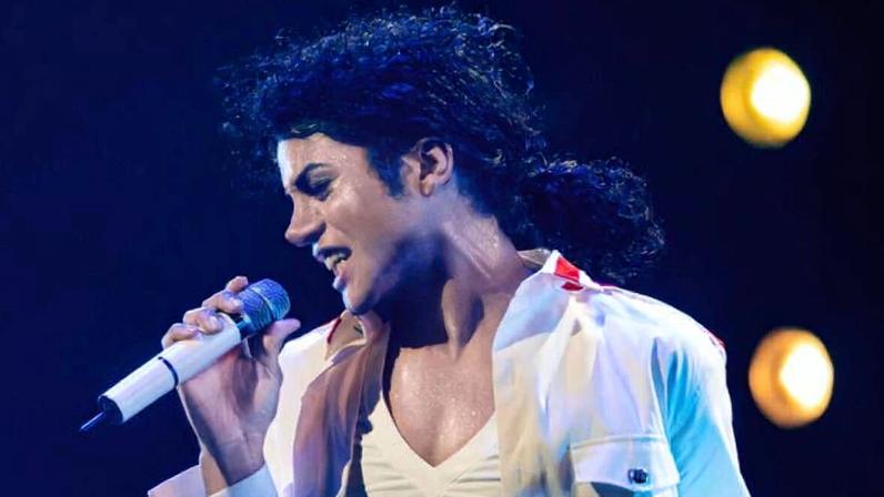 Jaafar Jackson, sobrinho de Michael Jackson, caracterizado como o cantor para o filme 'Michael'