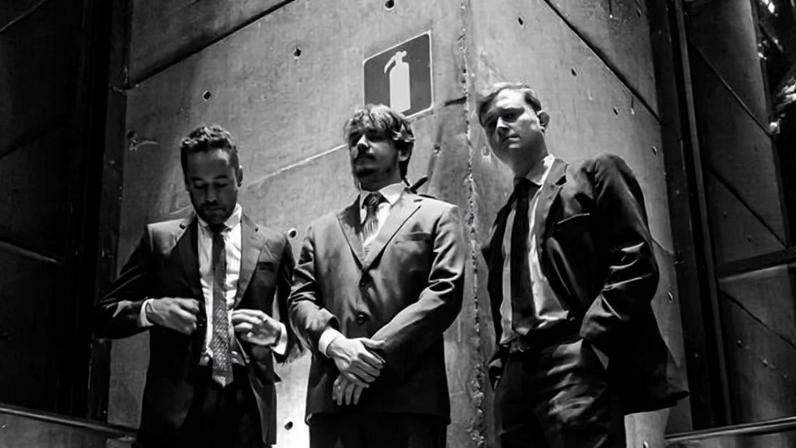 Power Trio Herói do Mal volta à cena nesta sexta, no Caverna Rock Pub
