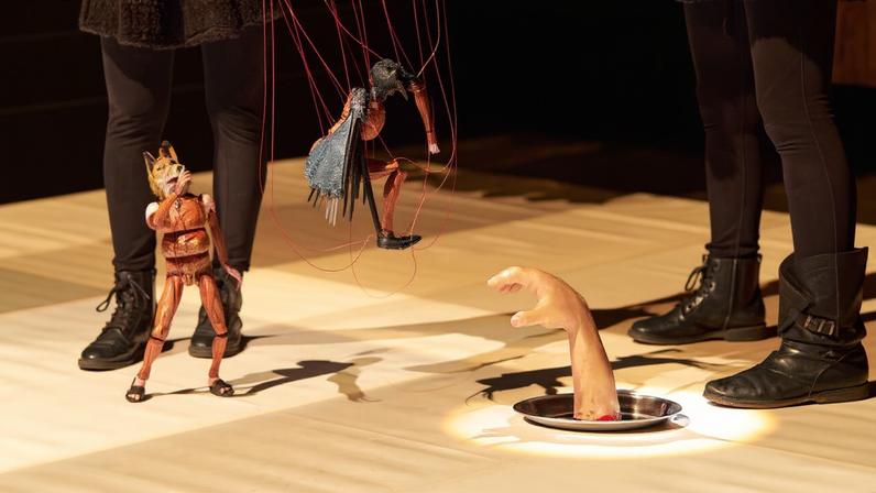Novo espetáculo do Pigmalião Escultura que Mexe mergulha no universo das fábulas para falar de dilemas contemporâneos
