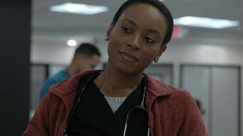 Tracy Ifeachor como Dra. Heather Collins e Supriya Ganesh como Dra. Samira Mohan
