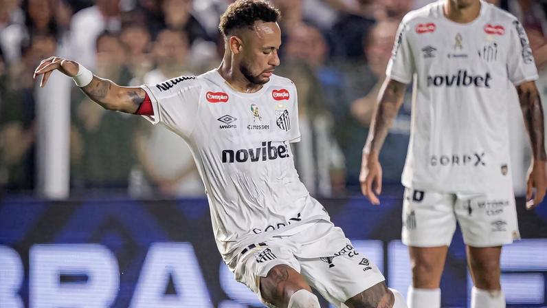 Neymar em ação durante Santos x Remo pelo Brasileirão (Foto: Raul Baretta/ Santos FC.)