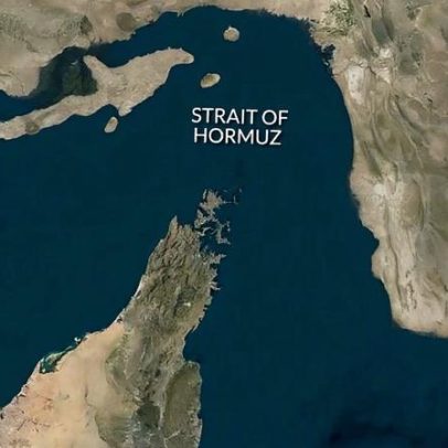 Irã prioriza navios que pagam para cruzar o Estreito de Ormuz