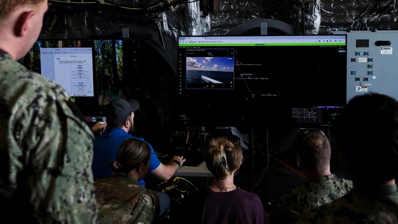 Imagem colorida mostra exercícios dos EUA de monitorização no âmbito do FLEX2026 - Metrópoles