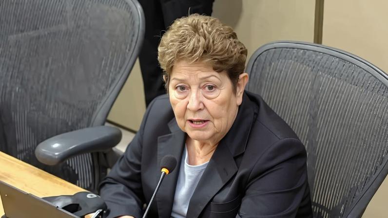A desembargadora Eva do Amaral Coelho, do Tribunal de Justiça do Pará (TJPA), afirmou em sessão judicial que a situação financeira da magistratura é "muito triste" e que, no futuro, a categoria pode não ter como "pagar as contas" — Foto: Reprodução/Tribunal de Justiça do Pará (TJPA)