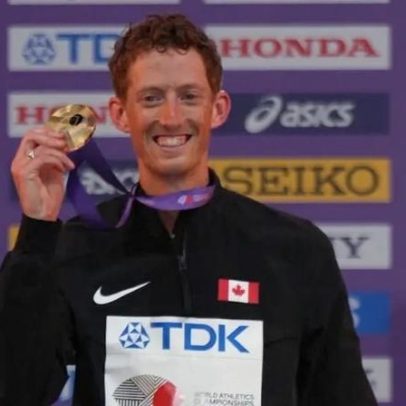 Marchador campeão mundial comenta patrocínio: subi ao pódio descalço