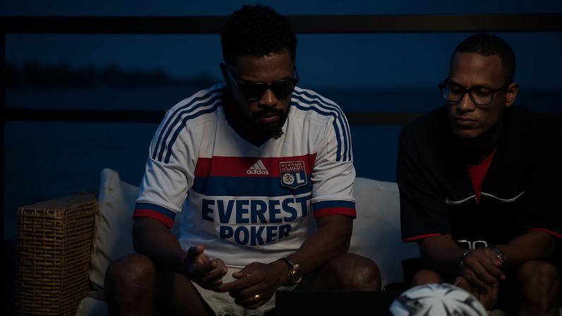 Ex-jogador do Lyon, Michel Bastos participou de evento da Ligue 1 no Rio de Janeiro