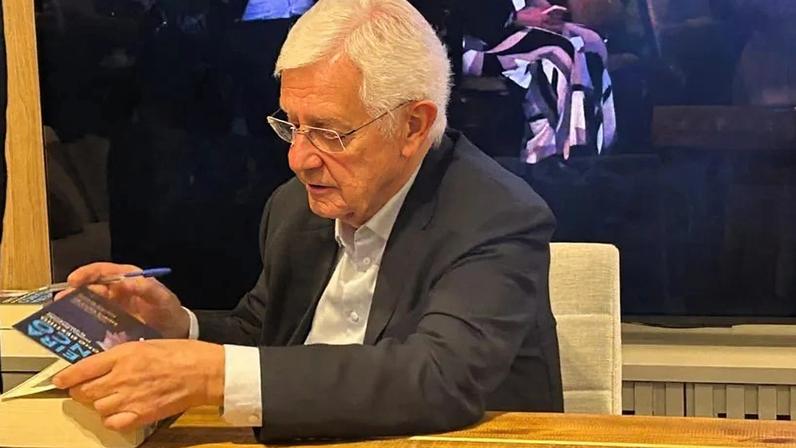 “Não há possibilidade de uma convivência saudável em um ambiente de intolerância, que estamos começando a ver que volta a prosperar no Brasil”, disse Moreira Franco