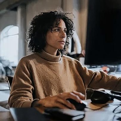 Meta rastreia cliques e digitação de funcionários para treinar IA