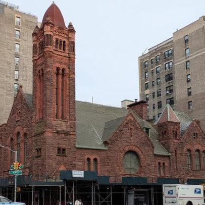 Organização de artes mobiliza celebridades para preservar igreja em Manhattan