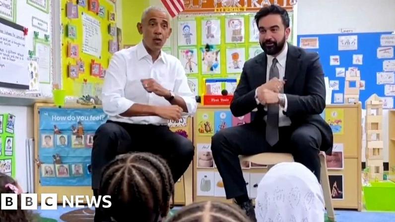 Obama e Mamdani cantam com crianças em Nova York