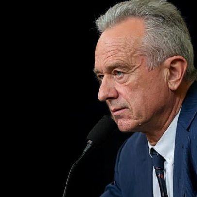 Legisladores divergem com RFK Jr. enquanto ele muda foco das vacinas