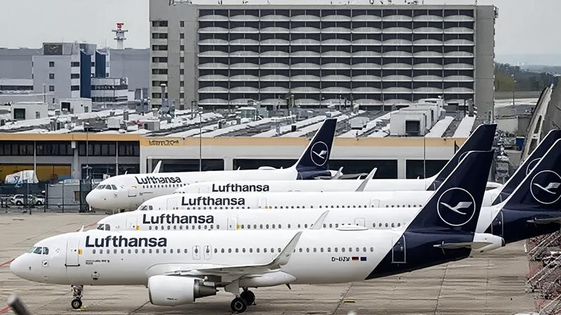 Lufthansa corta 20 mil voos de verão com subida dos preços do combustível