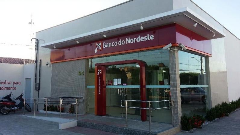 Fachada de uma agência do Banco do Nordeste