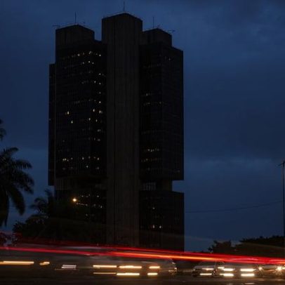 Bancos terão funcionamento diferente durante feriado de 21/4