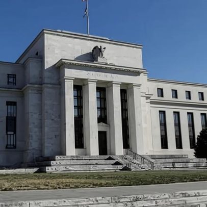 Powell cita preocupações gerais sobre ataques à independência do Fed