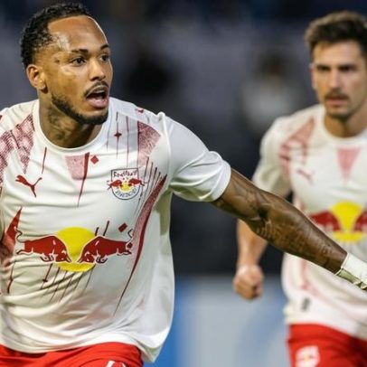 Bragantino vence Blooming com gol de Pitta no último lance