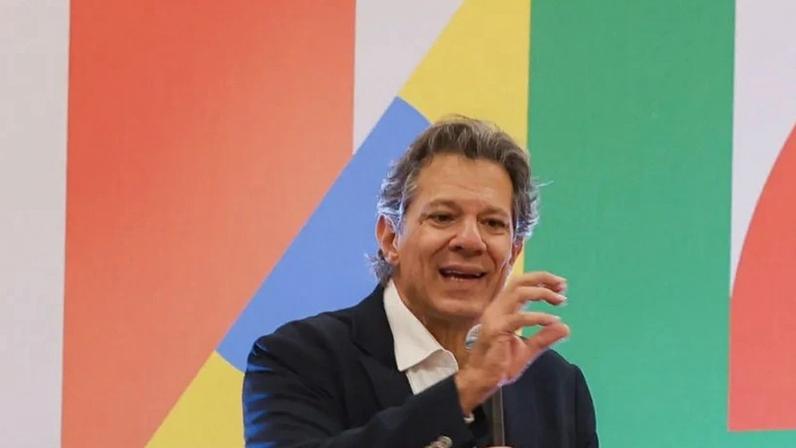 Haddad afirma ter recusado receber Vorcaro diversas vezes