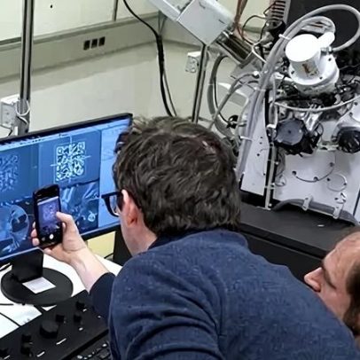 QR Code microscópico entra para Guinness e guarda dados por séculos