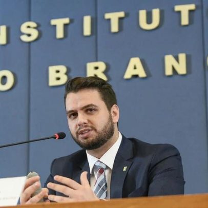 Moraes vota para manter Filipe Martins preso, defesa contesta