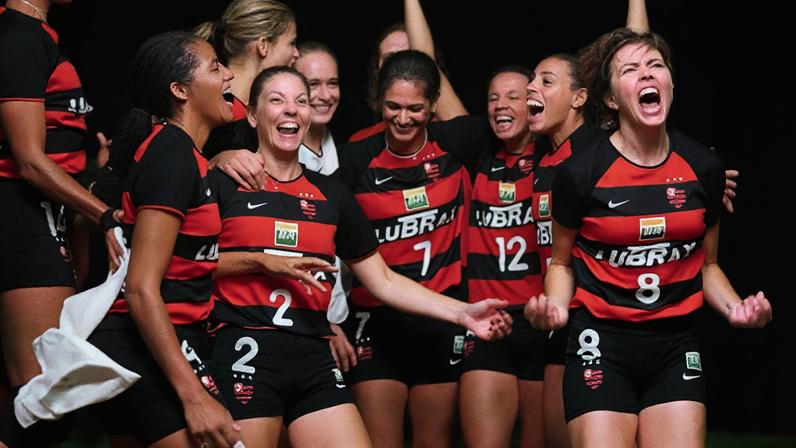 O Flamengo de Leila, Virna e companhia, campeão Superliga 2000/01 (Foto: Divulgação/CRF)