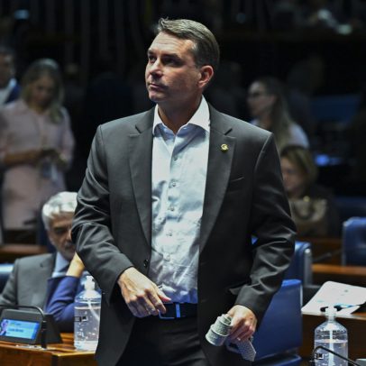 Pesquisas e dúvidas sobre chapa presidencial ampliam indefinição em MG