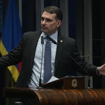 Flávio recebe senadores para futebol e churrasco após rejeição de Messias