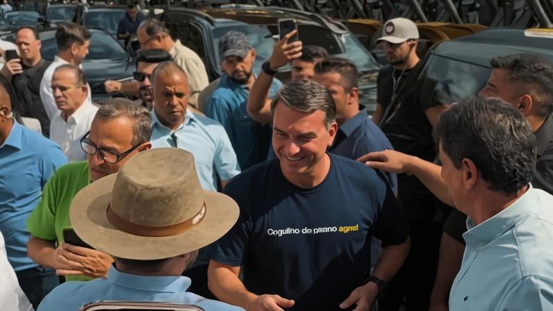 Flávio Bolsonaro participa do AgriShow. Foto: reprodução/ Instagram