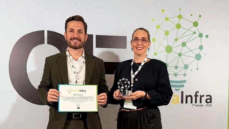 A premiação recebida pela empresa paranaense reconhece programas relevantes e tecnológicos no cenário da construção (Foto: Divulgação)